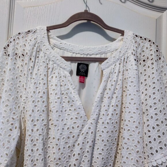 Vince Camuto Women's Ivory Eyelet Fit & Flare Dress Size 14 - Picture 4 of 5